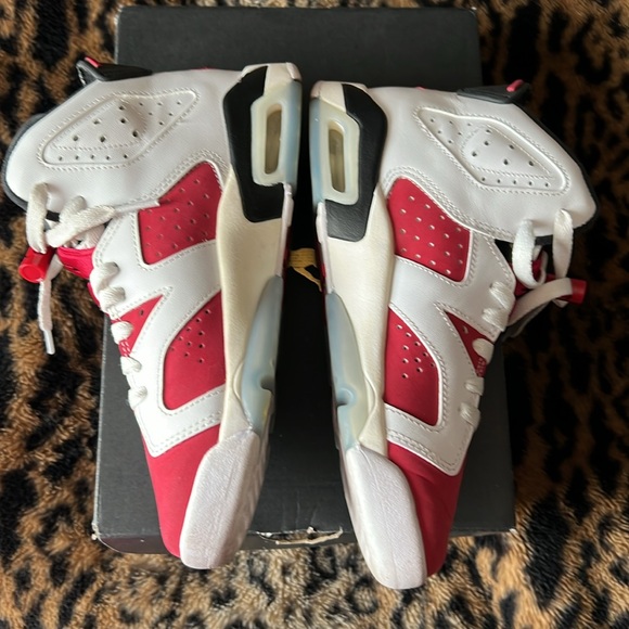 Nike Air Jordan 6 Retro Carmine - Picture 2 of 8